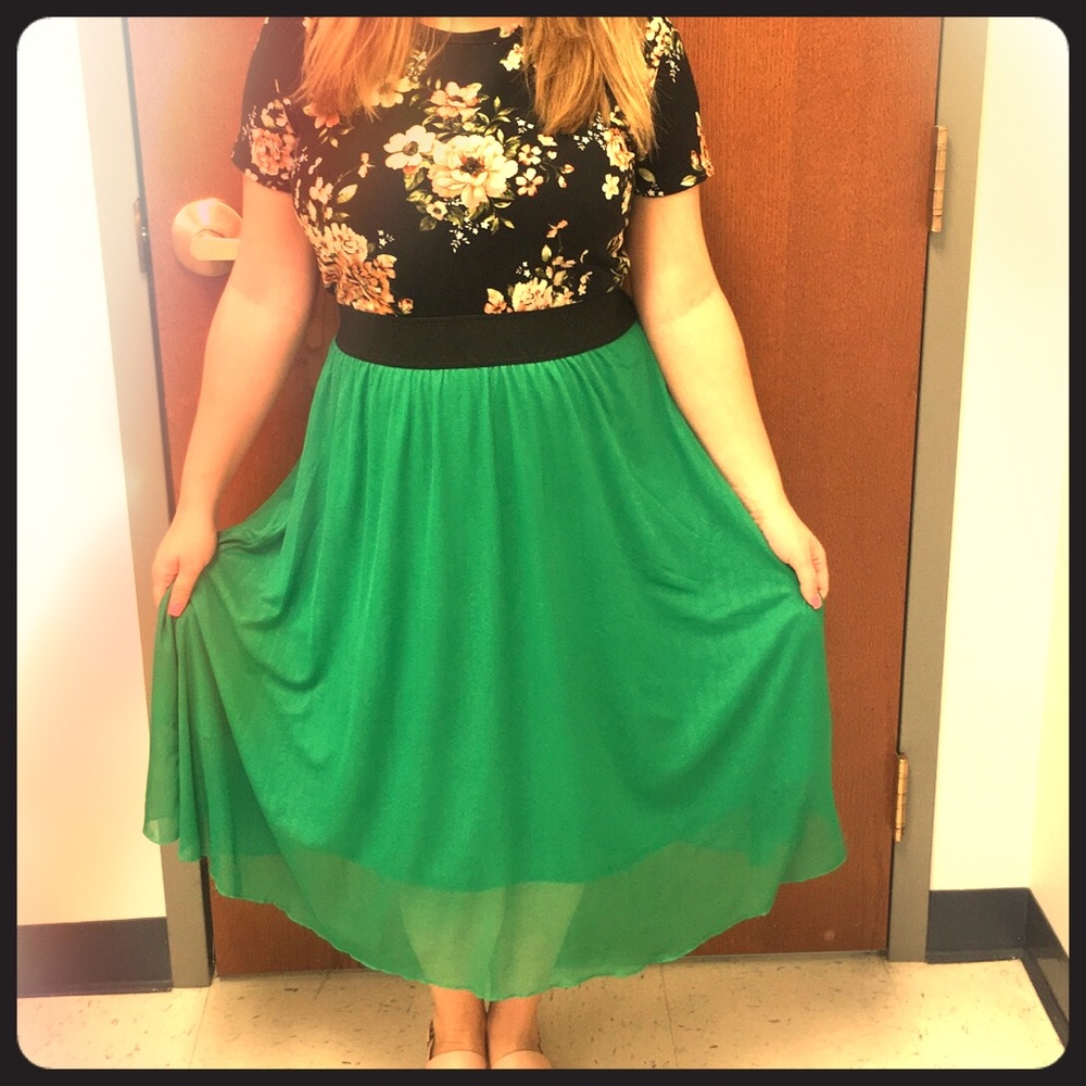 Lularoe Lola skirt